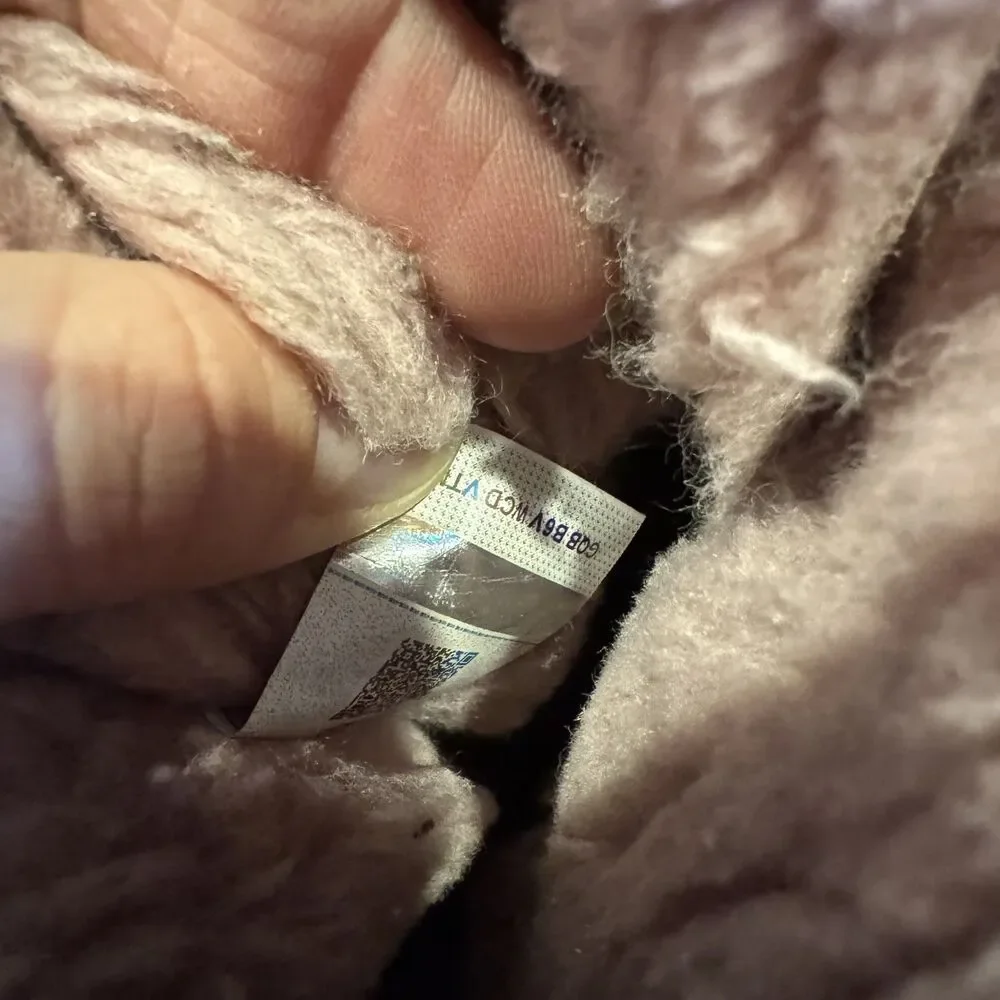 UGG mini bailey